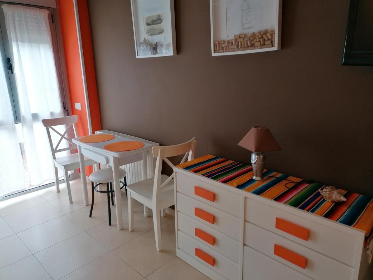 Apartamentos Mar Y Ola 1 Posada De Llanes Eksteriør bilde